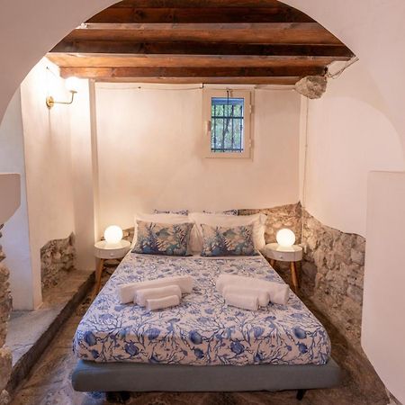 La Casa Delle Pietre Parlanti - Casa In Pietra Ai Piedi Del Parco Delle 5 Terre Biassa Exterior foto